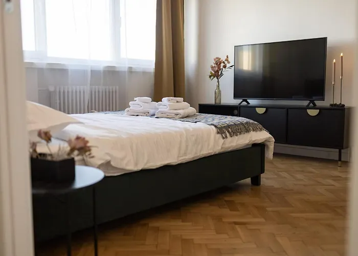 Downtown Forest Boutique