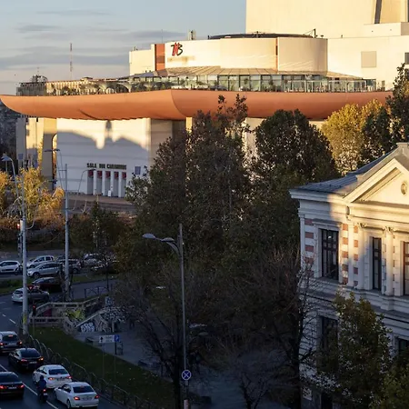 Apartment Downtown Forest Boutique