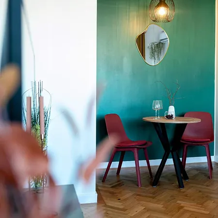 Apartment Downtown Forest Boutique Bukarest