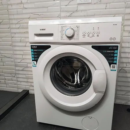 Διαμέρισμα Downtown Forest Boutique *