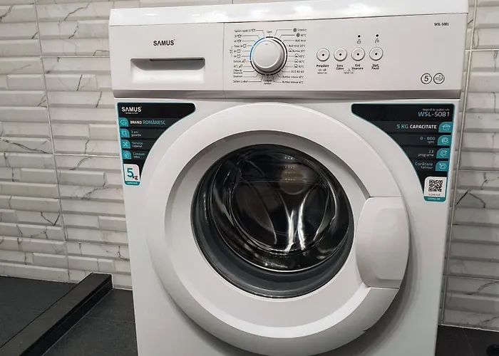 Апартаменти Downtown Forest Boutique *