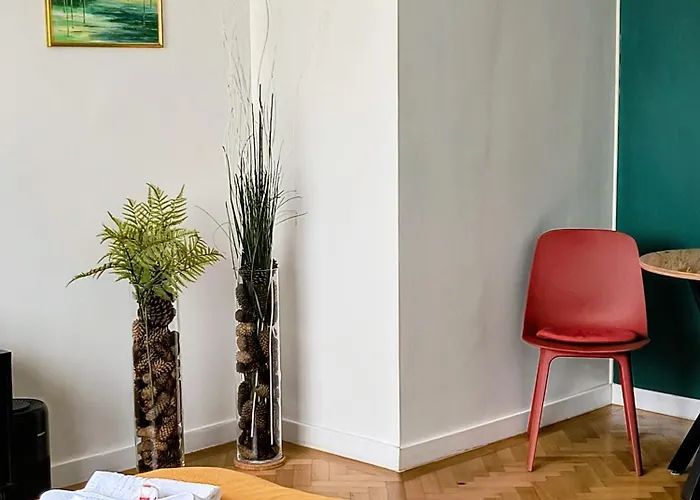 Downtown Forest Boutique *